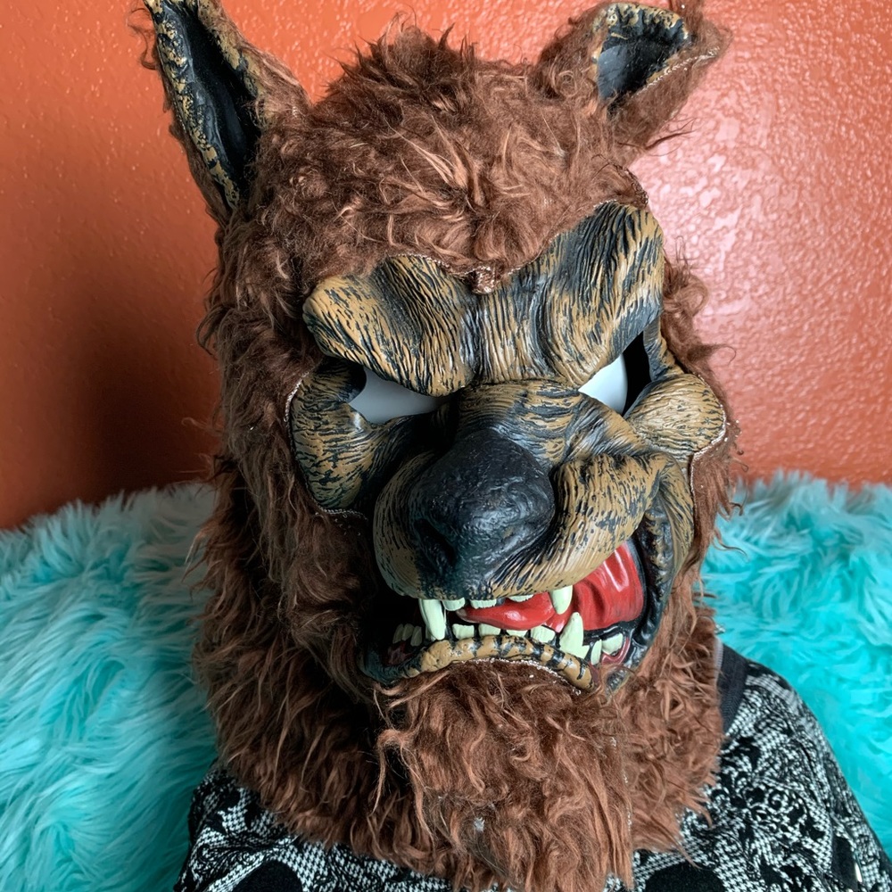 wolf mask